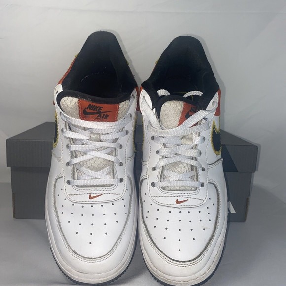 Nike Air Force 1 Low Rayguns Sneaker Shoes DD9530-100 Boys Youth Size 6.5t - Picture 12 of 16